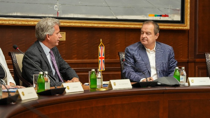 Saradnja s Britanijom
